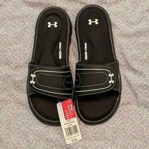 NWT under armour sandals